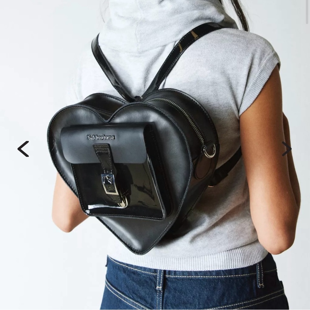 Dr. Martens Black Heart-Shaped Bag - Picture 4 of 6